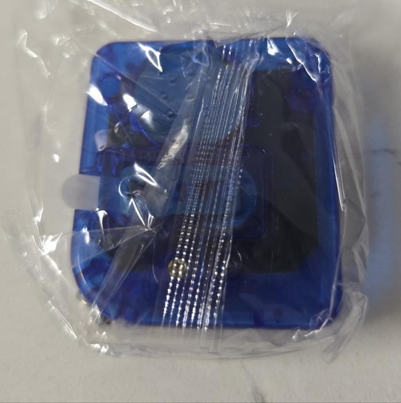 Mini Game Player Keychain Blue - Picture 4 of 4